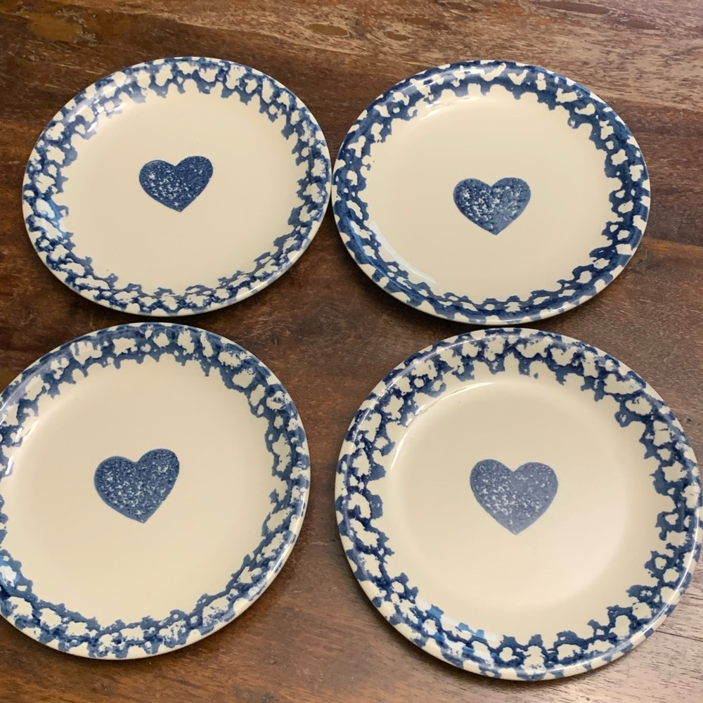 4 small Folk Craft Heart plates by Tienshan
